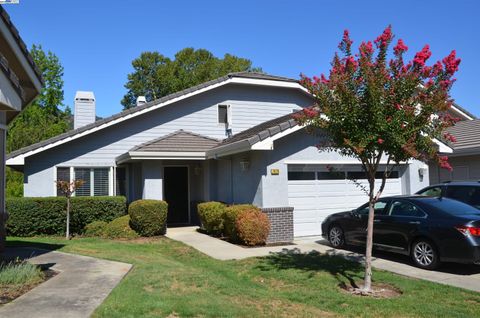 7879 Cypress Creek Ct, Pleasanton, CA 94588 - #: 41103171