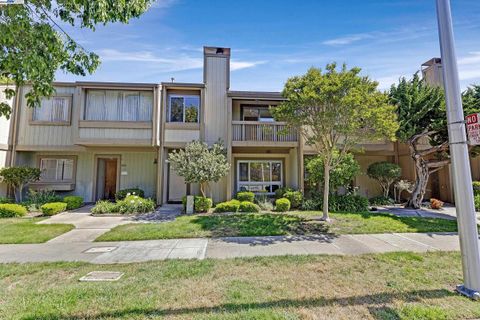 3156 Fiji Ln, Alameda, CA 94502 - MLS#: 41097520