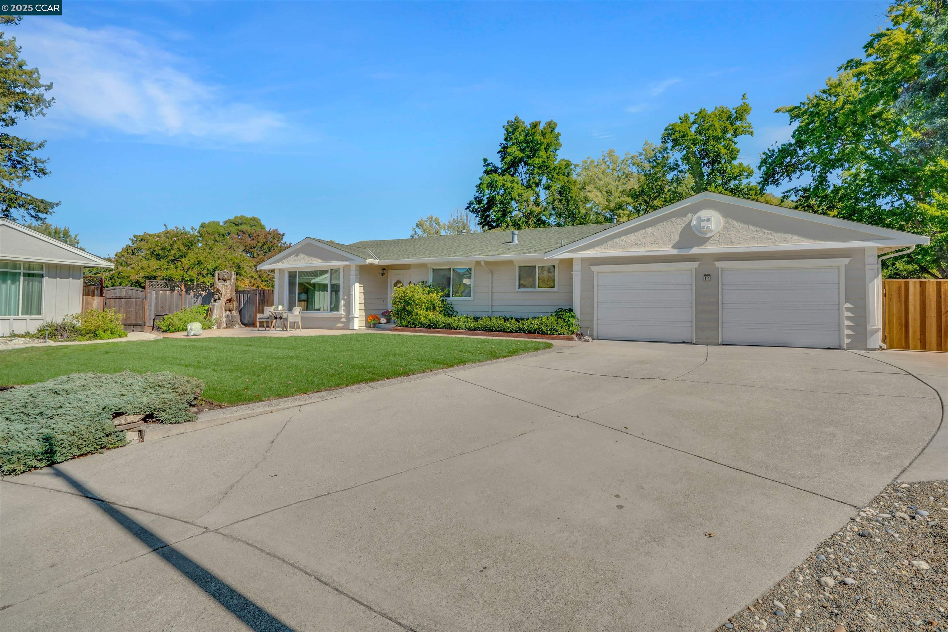14 Creekwood Ct