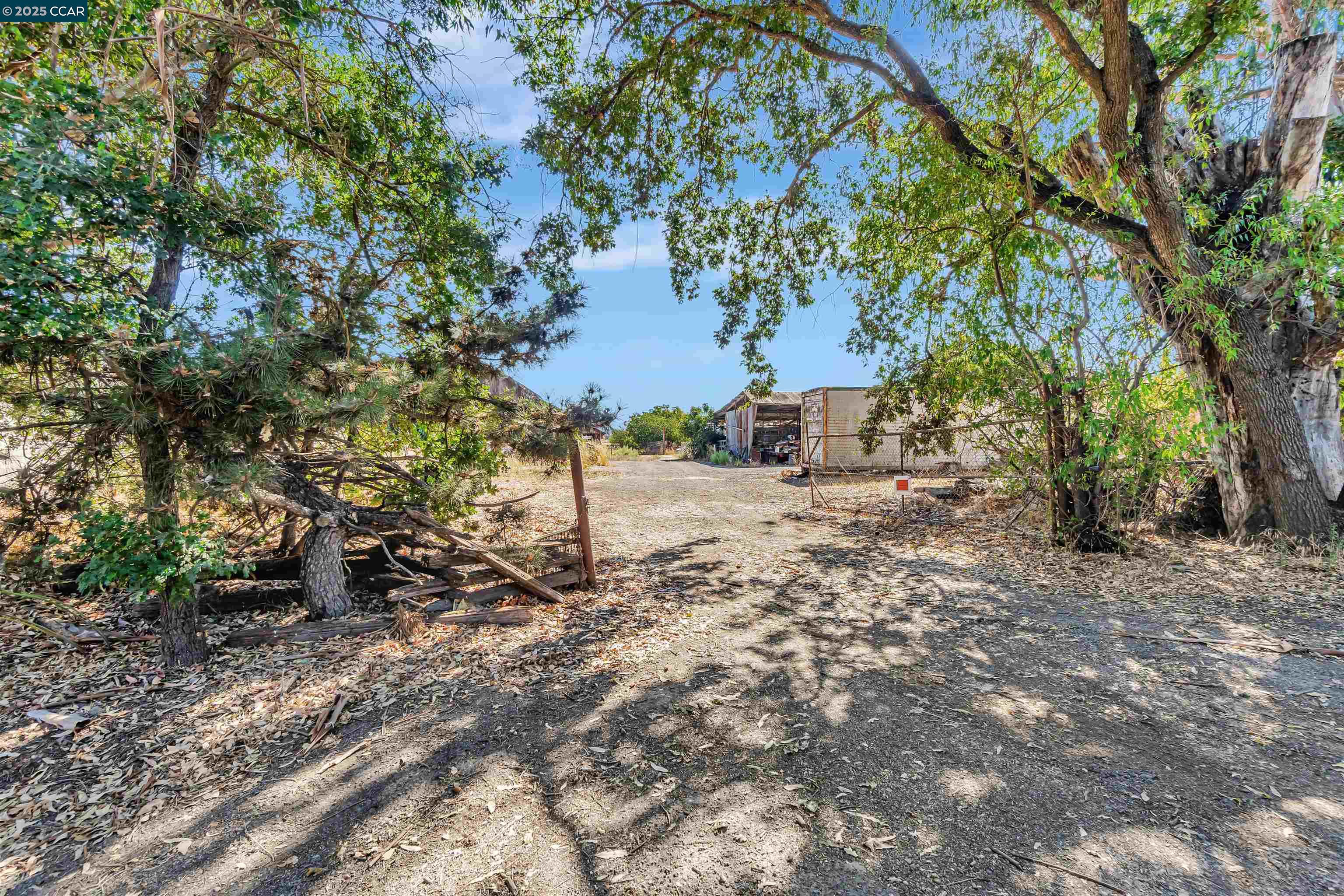 21200 Silva Road