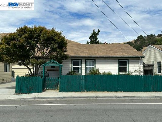 36846 NILES BLVD, FREMONT, CA 94536 - Image 1a5e54348a8e0e6cf13f24cd81f757df/129552683