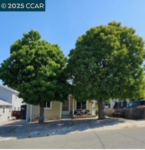 2141 Lasalle St, Martinez, CA 94553 - #: 41100547