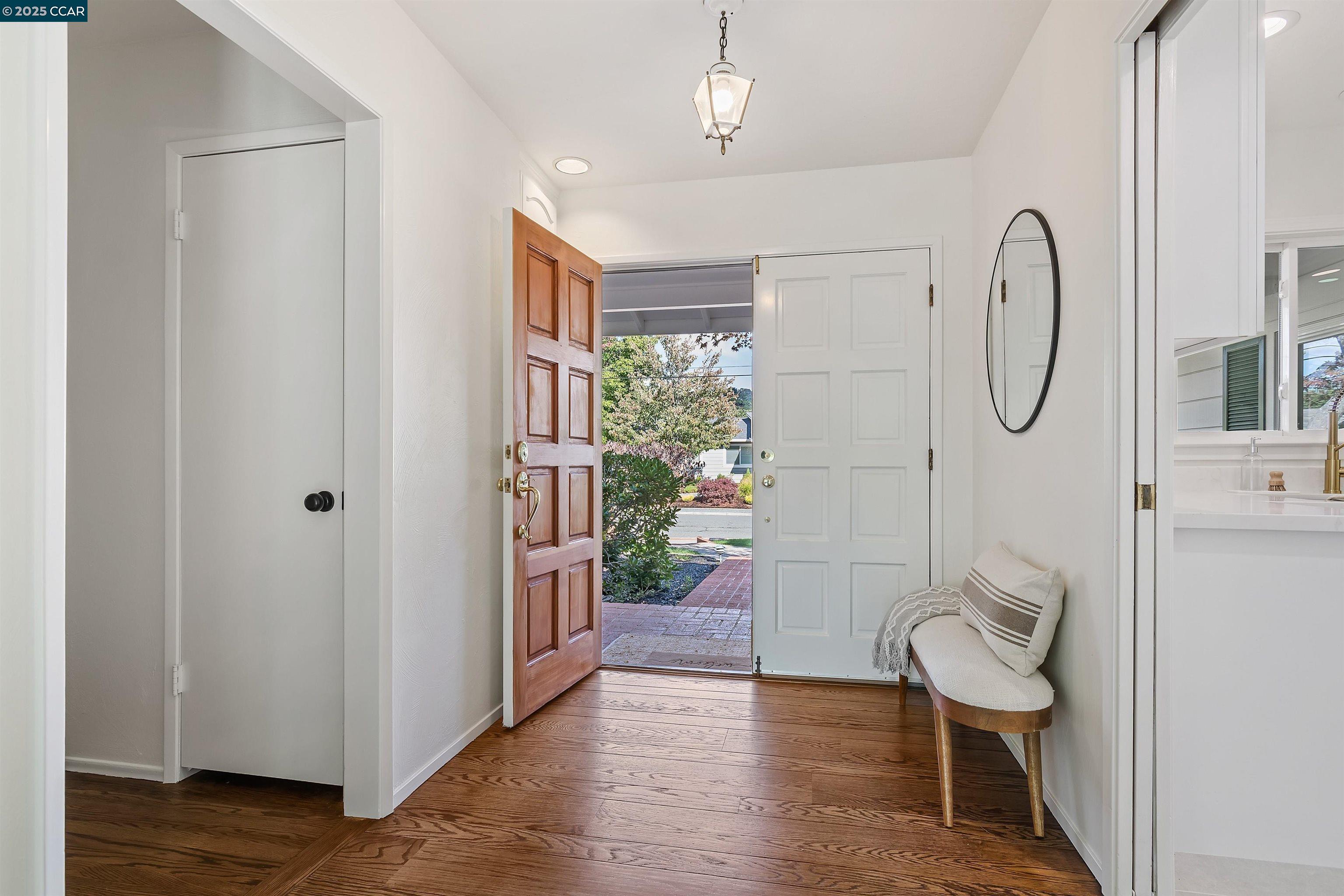 3075 Sweetbrier Cir