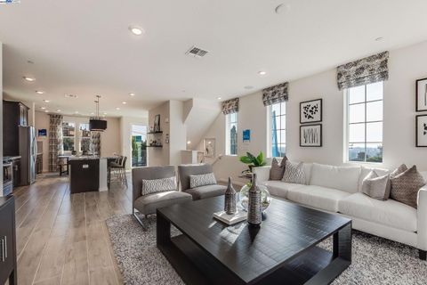 MLS: 41089661
