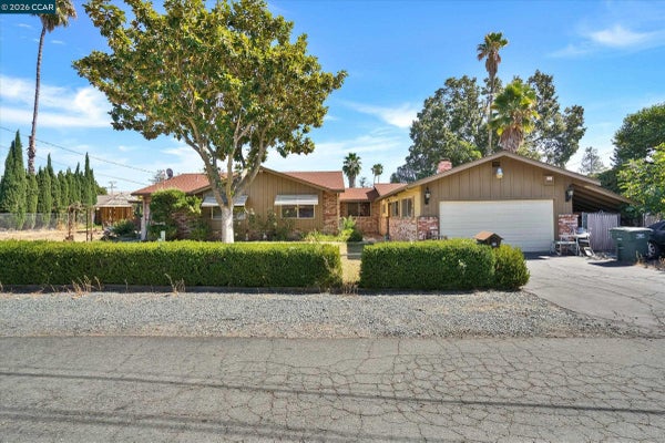 30 ANGI LN, CONCORD, CA 94521 - Image 258065e4fbae9c44bd3f9ec2a965b5ae/412094676