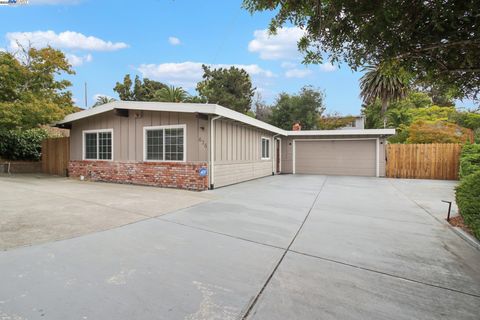 636 Pebble Dr, El Sobrante, CA 94803 - #: 41110610