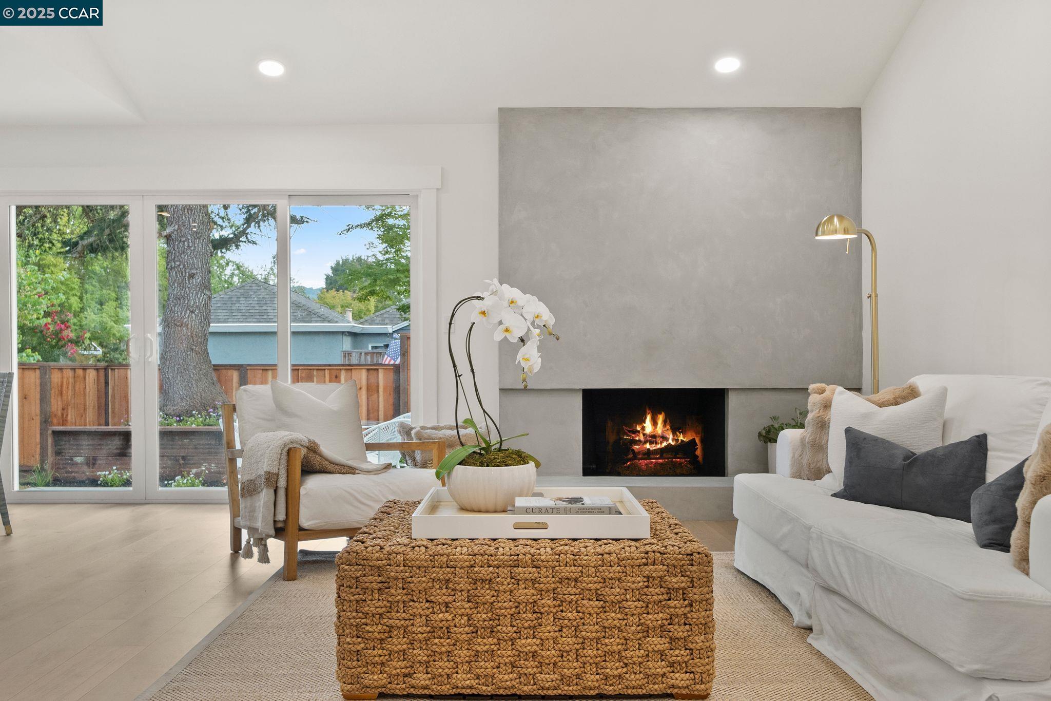 162 Cypress Point Way