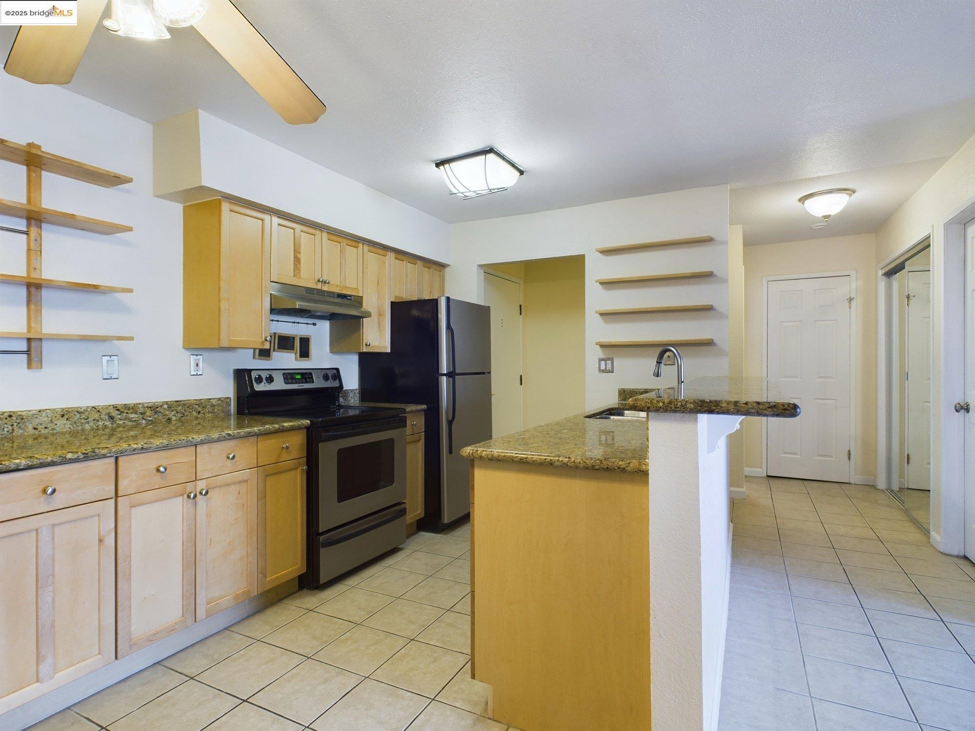 MLS: 41082333