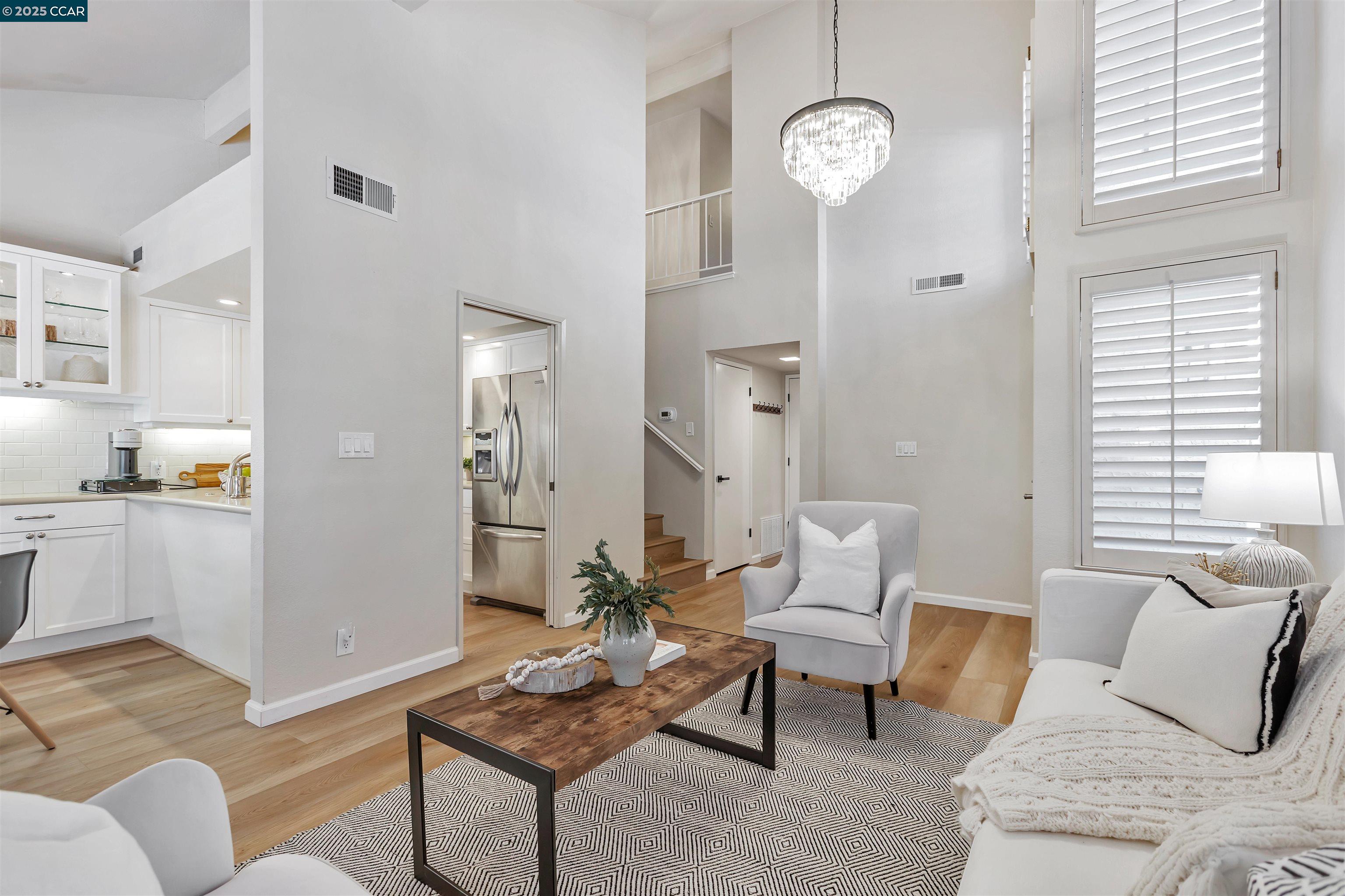 104 Lupine Ln