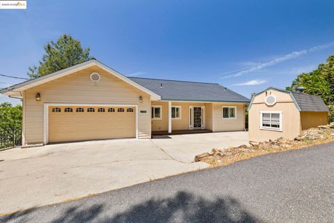 21200 Oman Dr, Soulsbyville, CA 95372 - MLS#: 41098158