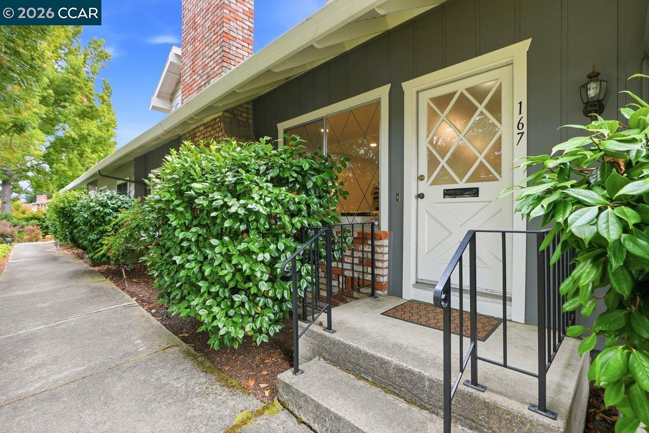 167 Miramonte Dr