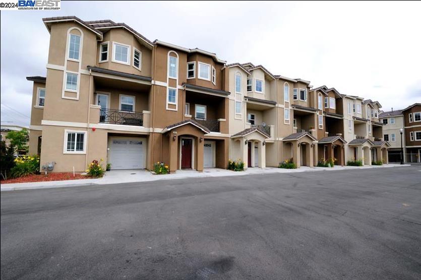 3101 Starburst Court