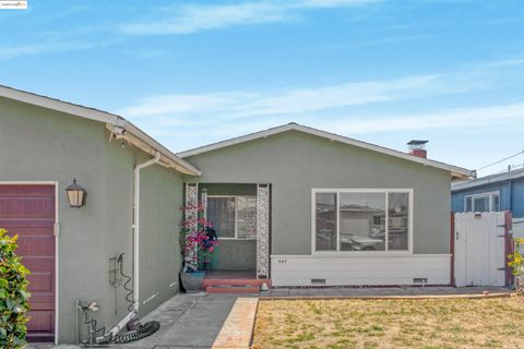 MLS: 41090355