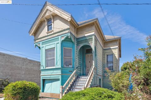 5821 Fremont St, Oakland, CA 94608 - #: 41084398