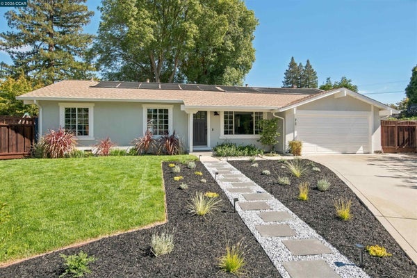 7 BESWICK CT, PLEASANT HILL, CA 94523 - Image 3a71128c906afc2eba027b633d6d1815/516269529