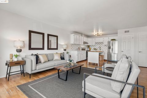 710 E 22Nd St Unit 304, Oakland, CA 94606 - #: 41109322