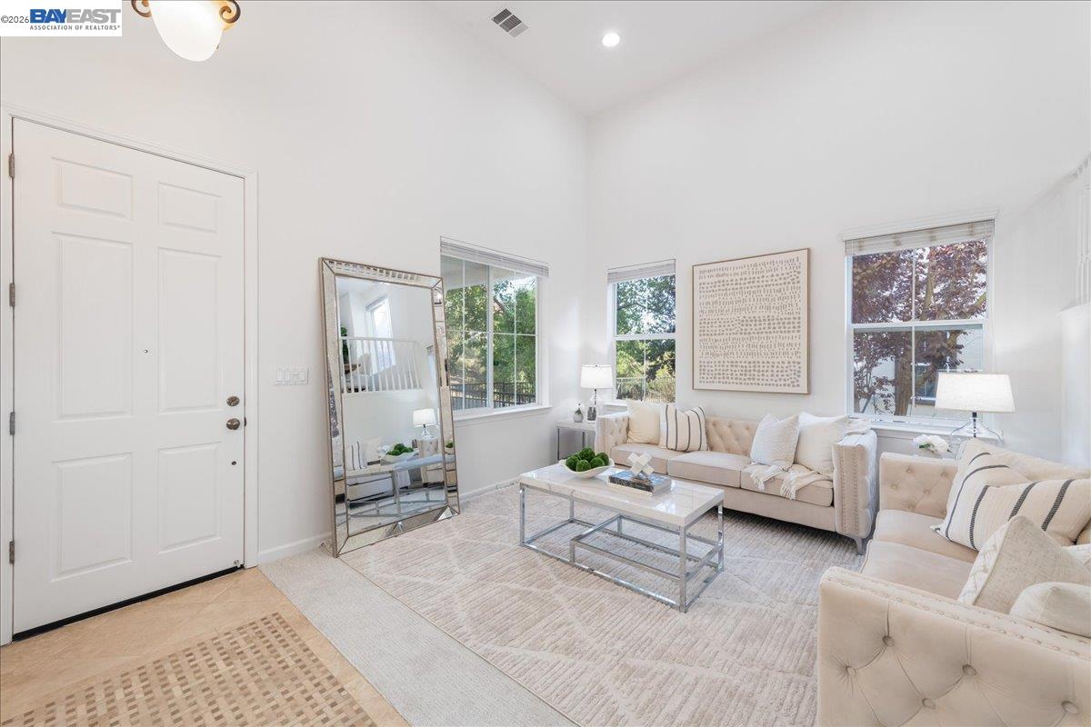 6259 Byron Ln