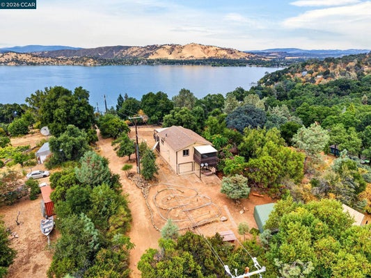 5400 NORTH DR, LOWER LAKE, CA 95457 - Image 44688f06f2bf19509be1ae5e80ba2ddf/950337586