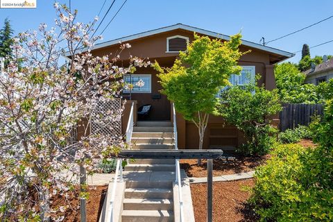 4634 Congress Ave, Oakland, CA 94601 - #: 41059222