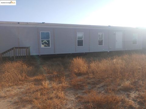 MLS: 41093155