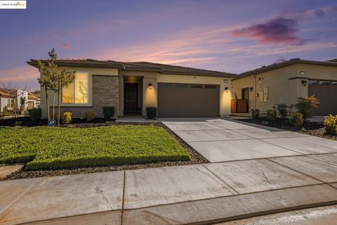 102 Coral St, Brentwood, CA 94513 - #: 41087178