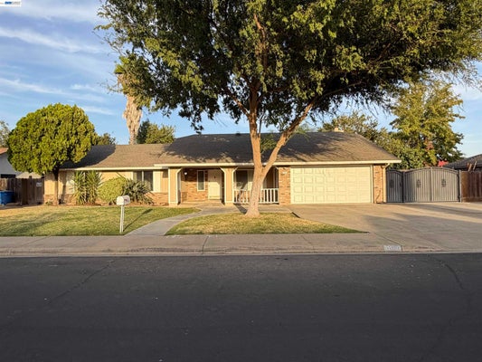 1004 STONUM RD, MODESTO, CA 95351 - Image 48f5ae0cfd830969d5bb96c3565b7a4e/189790102