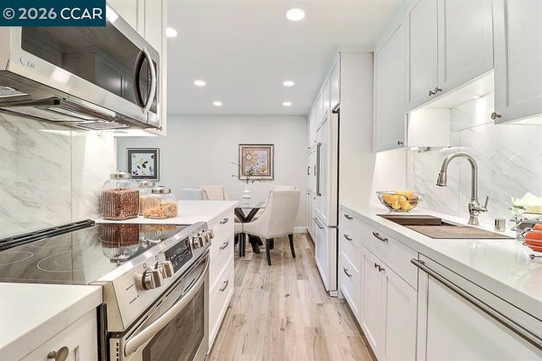 4081 CLAYTON RD APT 239, CONCORD, CA 94521 - Image 4d6c3fcaeb3e234d48c97d294044e5f5/1097241012