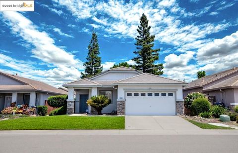 7929 Dersingham Dr, Sacramento, CA 95829 - #: 41100737