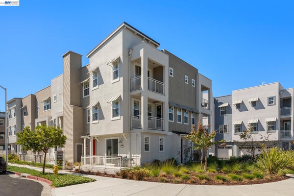 37677 BAY BREEZE ST, NEWARK, CA 94560 - Image 50c752bab6ddfd42e8591f82f9abacff/692687372