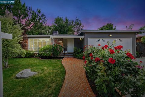 286 Calistoga Dr, Pittsburg, CA 94565 - MLS#: 41095110