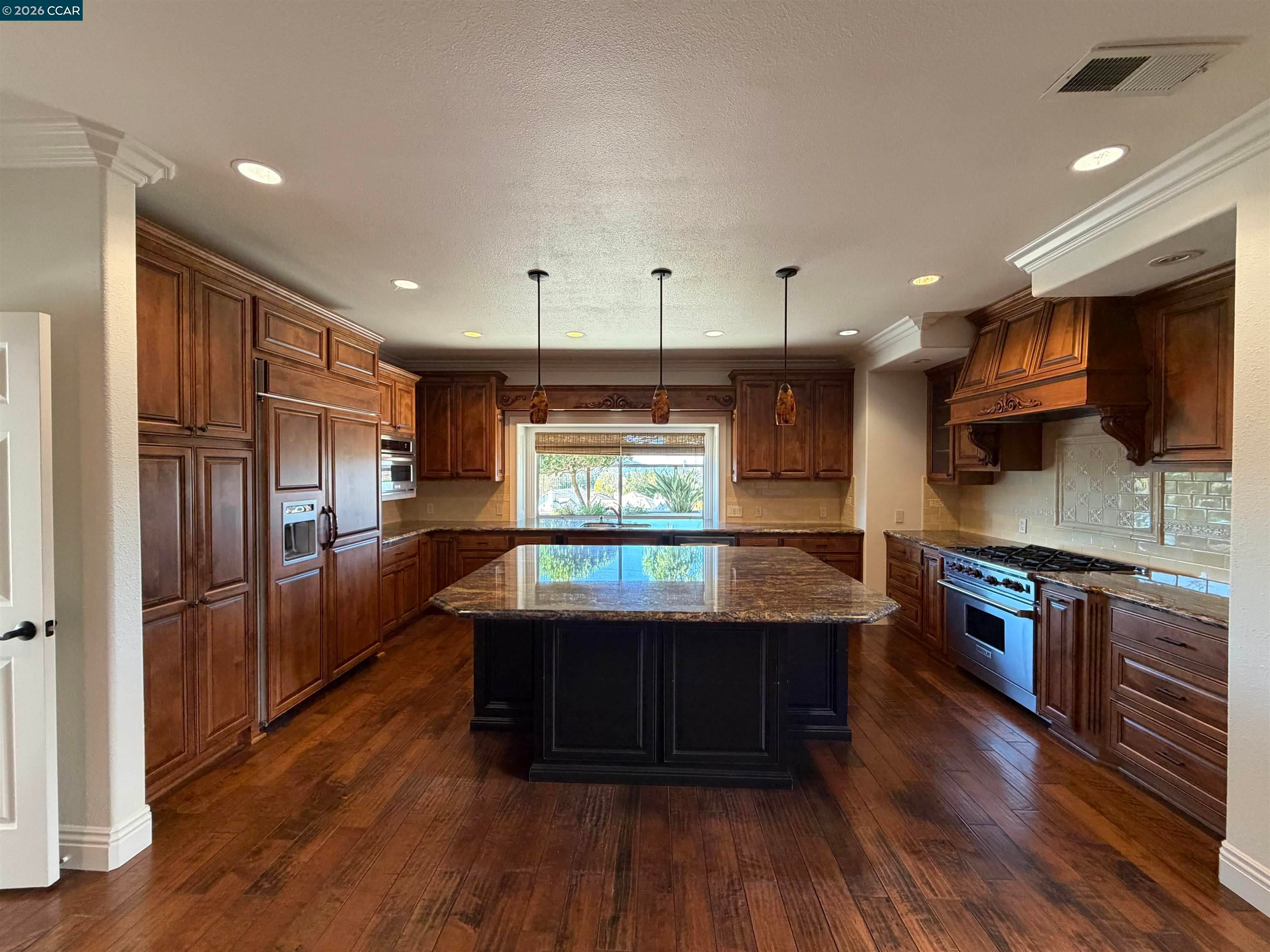 318 Sunset Dr