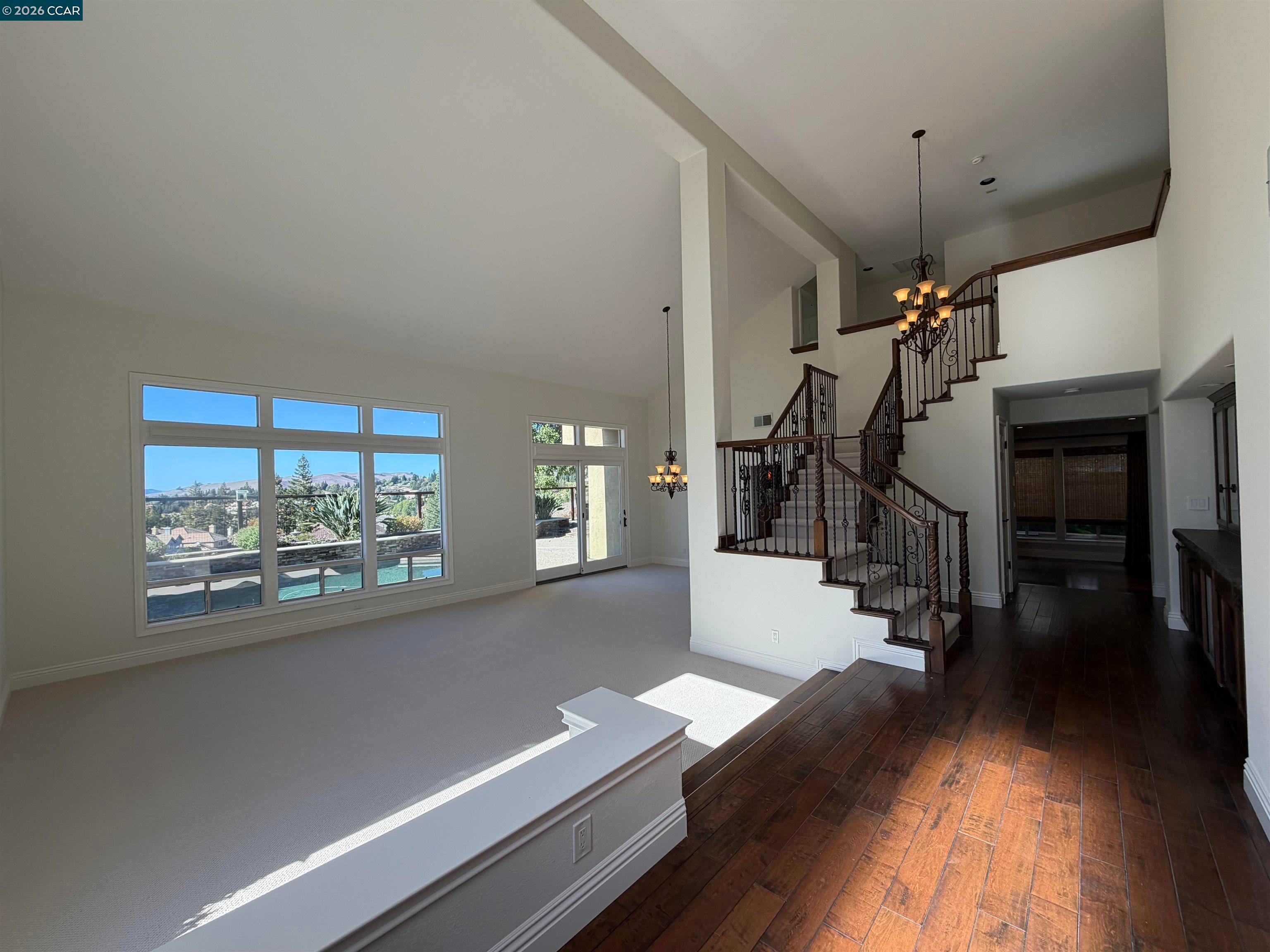 318 Sunset Dr