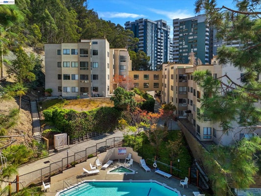 545 PIERCE ST APT 3204, ALBANY, CA 94706 - Image 562ff15348c89836dc40a087bd84b2c0/4067063570