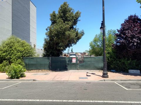 MLS: 41094033
