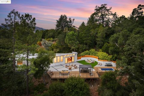 90 Estates Dr Orinda CA 94563