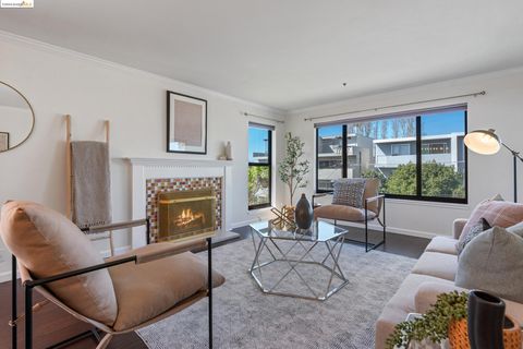 322 Hanover Ave Unit 313, Oakland, CA 94606 - #: 41061998