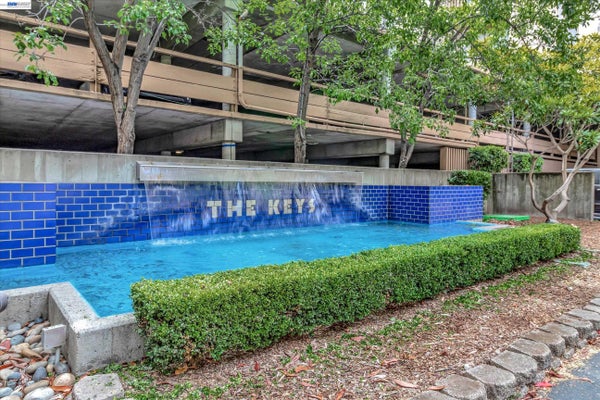410 N CIVIC DR APT 302, WALNUT CREEK, CA 94596 - Image 5e63331a82e6d3fc689e5ddca96fdd80/4146226006
