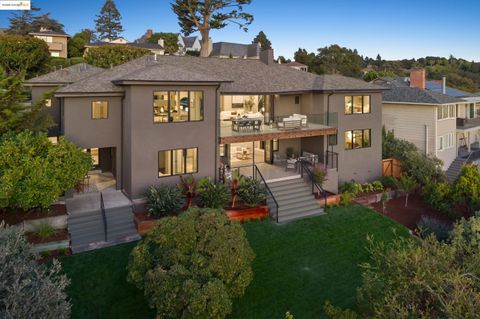 5737 Country Club Dr Oakland CA 94618