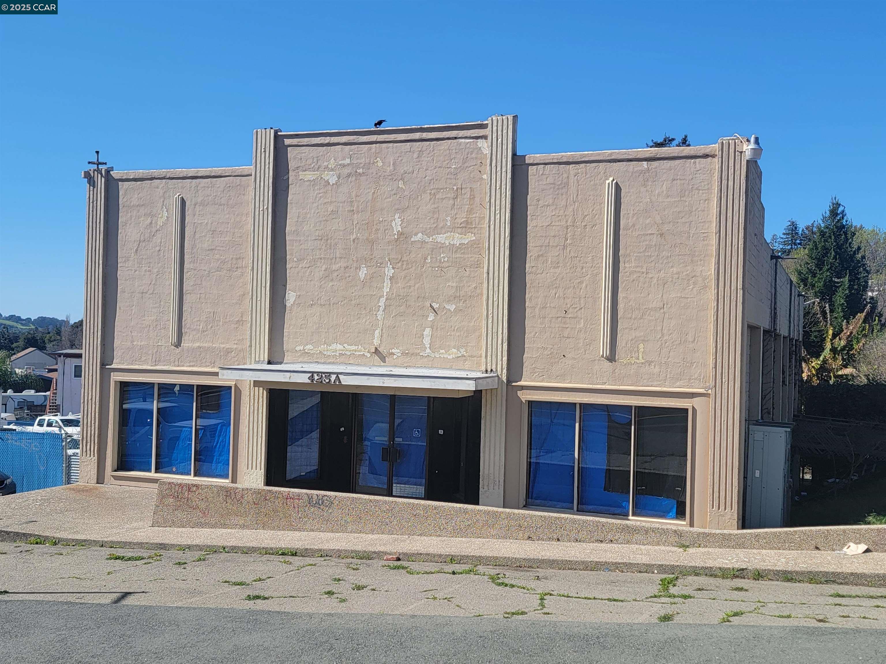 MLS: 41091369