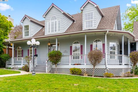 2461 Centennial Ln, Hayward, CA 94541 - MLS#: 41092543