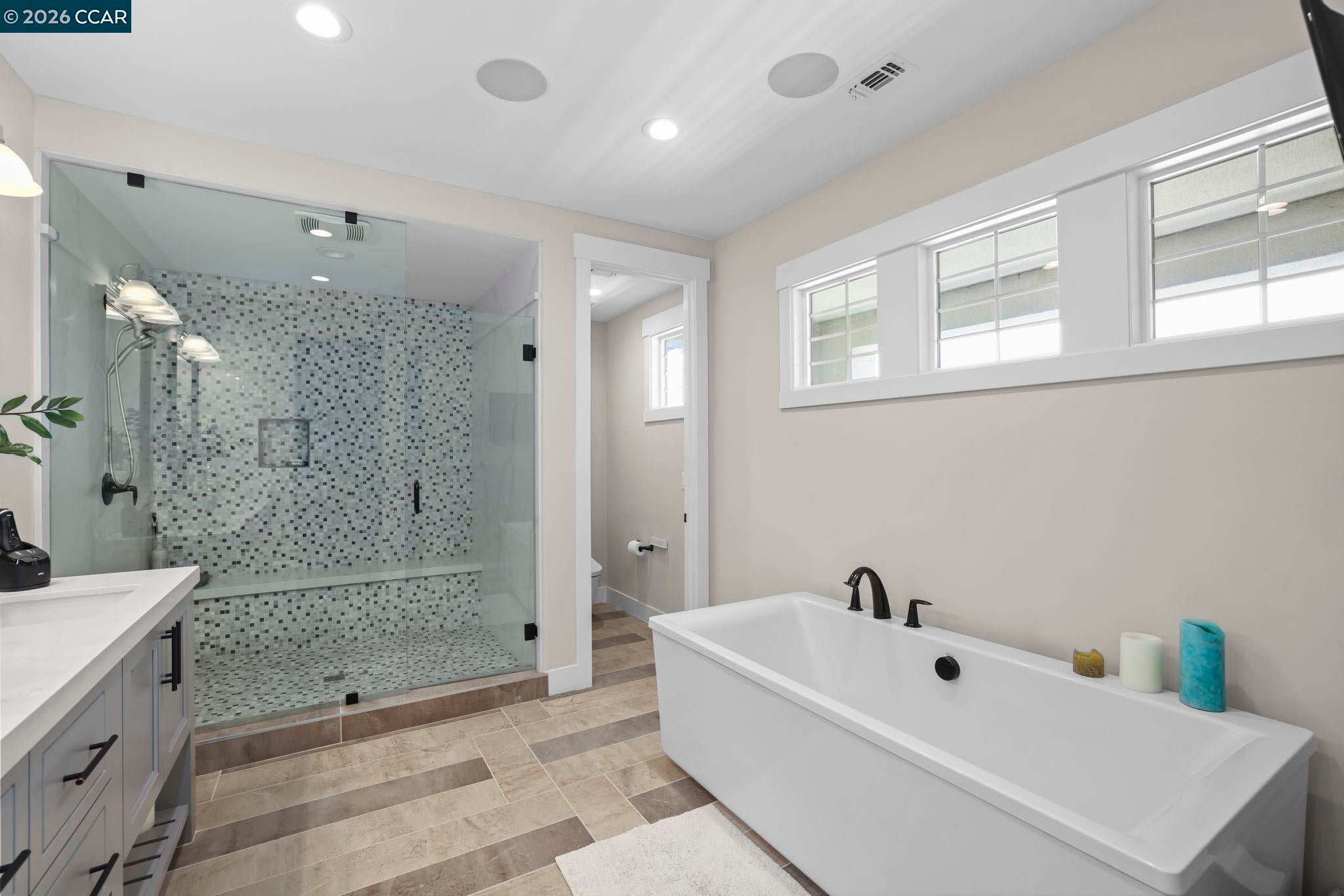 600 Thyme Way, San Ramon, CA, 94582, USA, 4 Bedrooms Bedrooms, ,5 BathroomsBathrooms,Residential,Active,600 Thyme Way,41137407