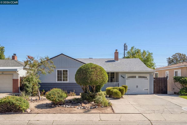 4911 76TH ST, SACRAMENTO, CA 95820 - Image 689893a9b2ee17b6920df92bb2ac8b6d/1479971308