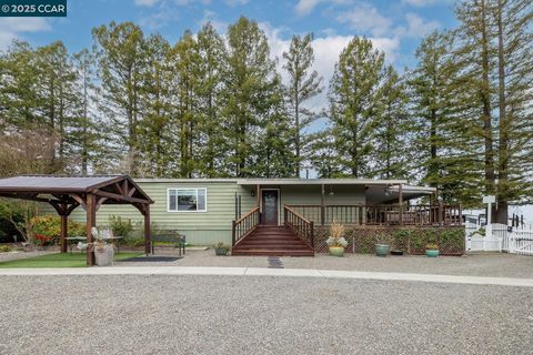 MLS: 41089851
