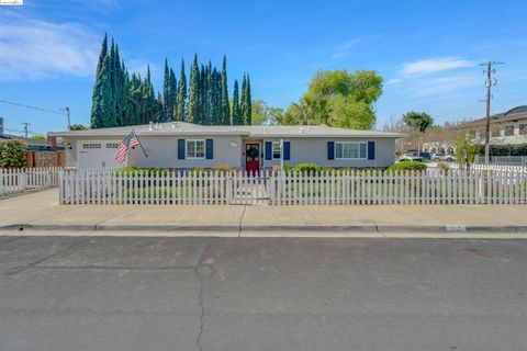 657 4Th St, Brentwood, CA 94513 - #: 41073546