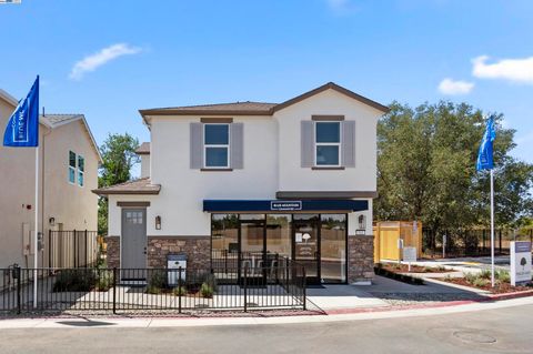 MLS: 41095781