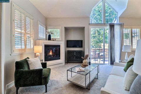 136 Sugarloaf Ct Alamo CA 94507