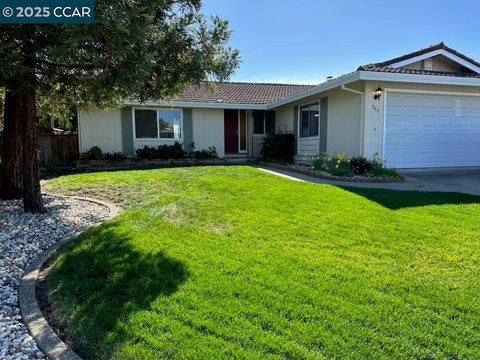 141 Dardanelle Ct, Martinez, CA 94553 - #: 41088338