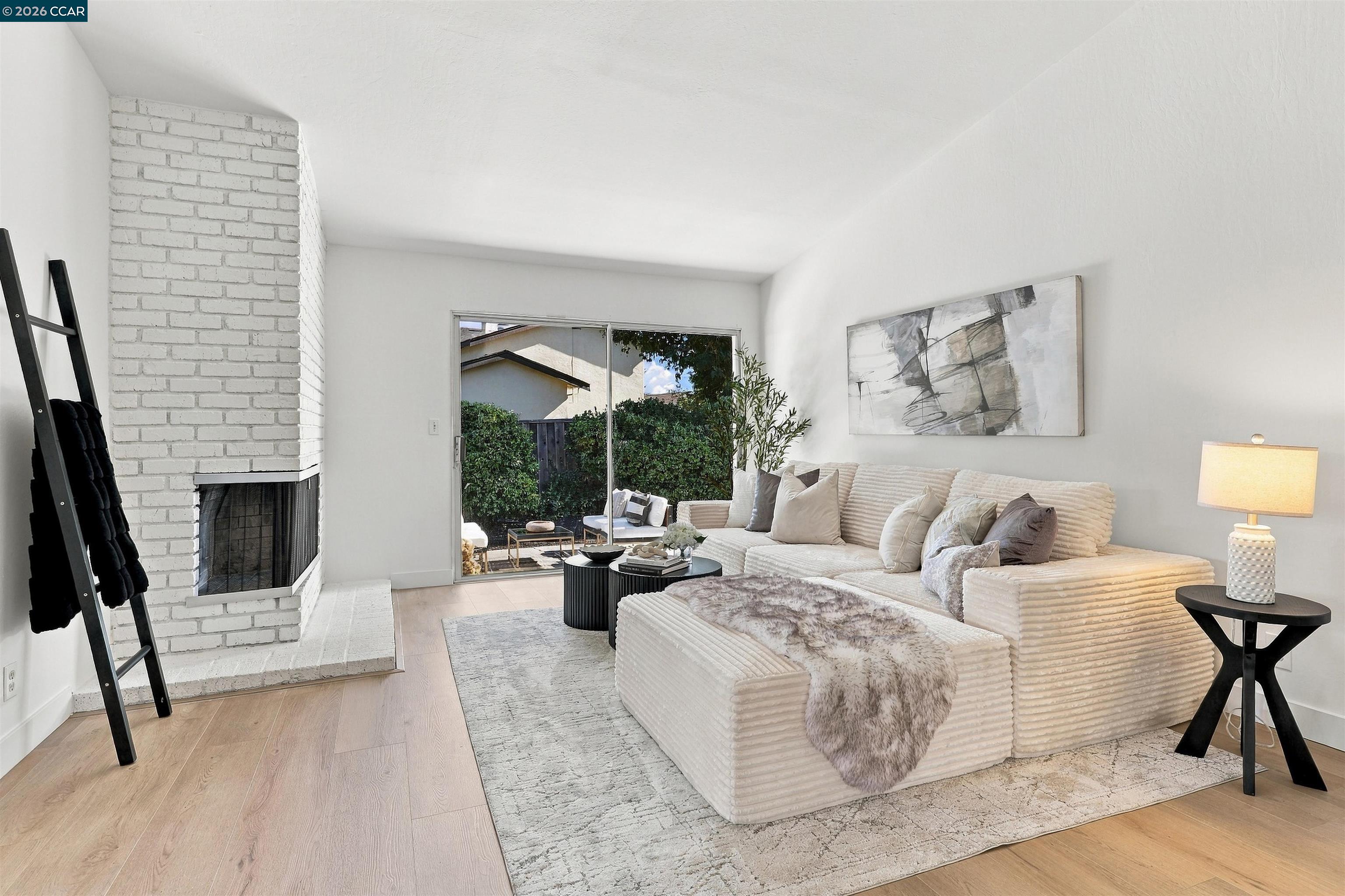 3052 Montevideo Dr