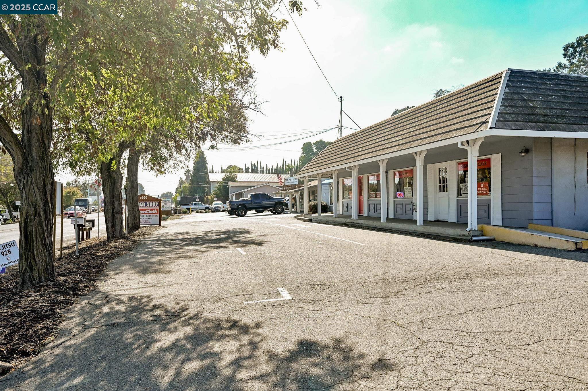 4966 Pacheco Blvd