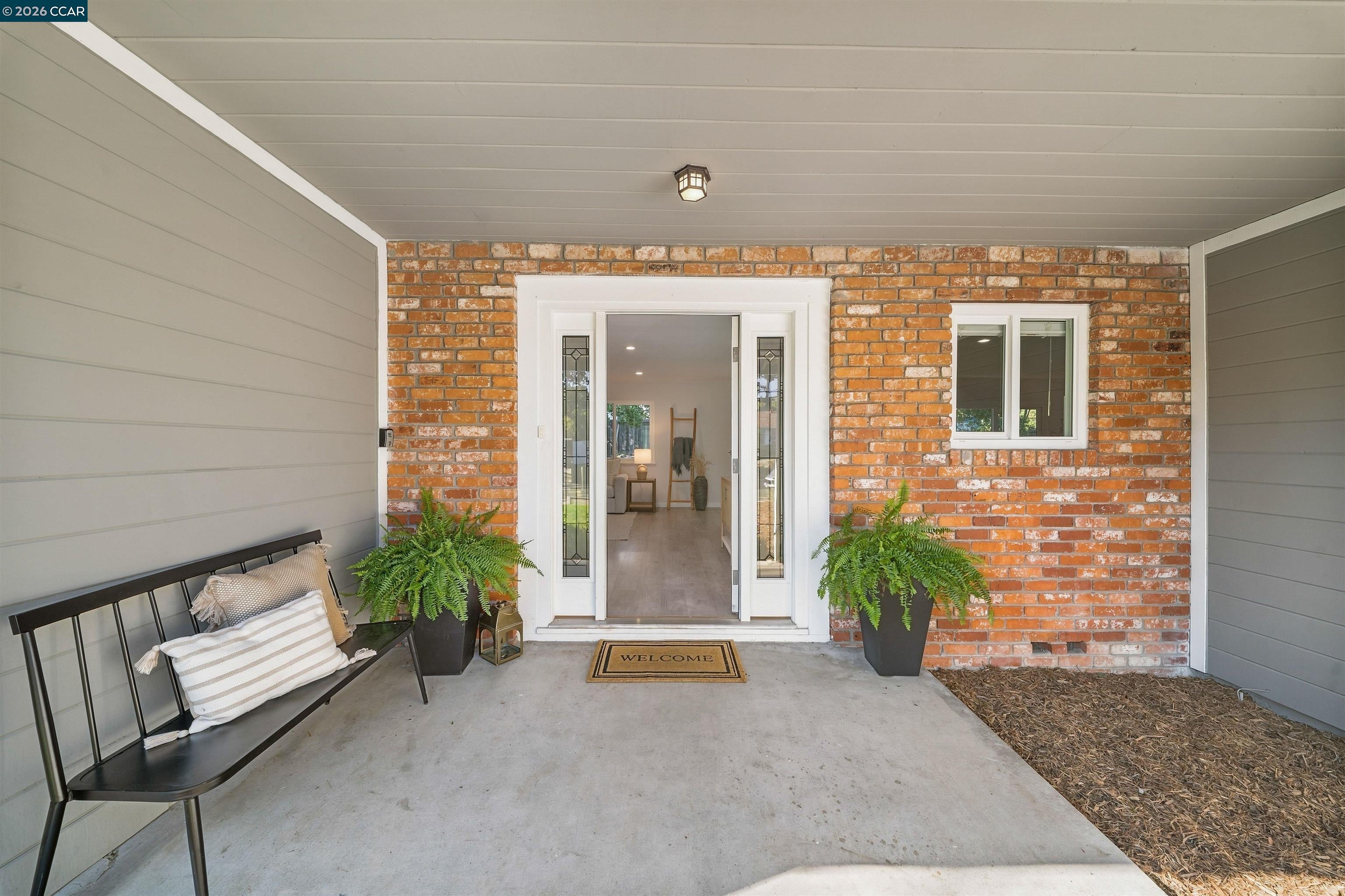 3100 Sandalwood Ct